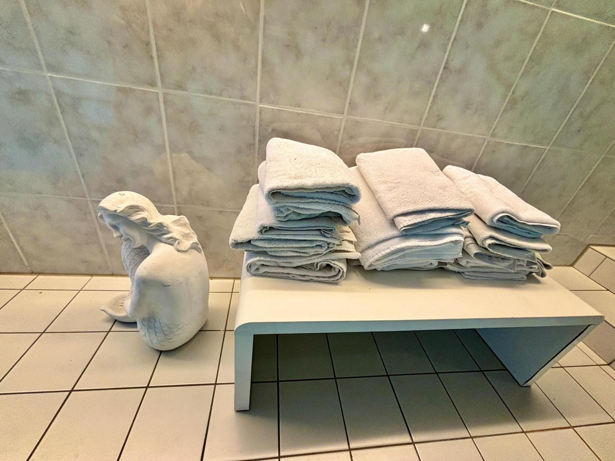 Wolkenzimmer Mit 140 Cm Bett Im Erdgeschoss Зелигенштадт Экстерьер фото